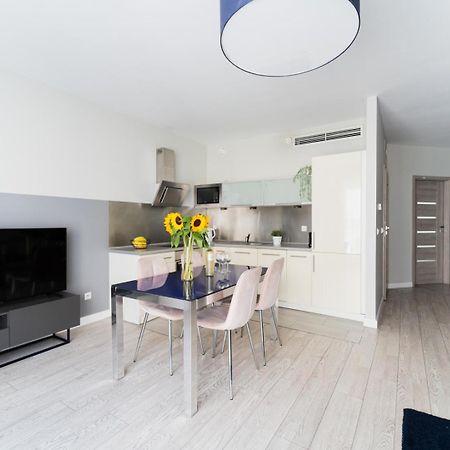 Apartamento Nice Apart-City Center Krawiecka Breslavia Exterior foto