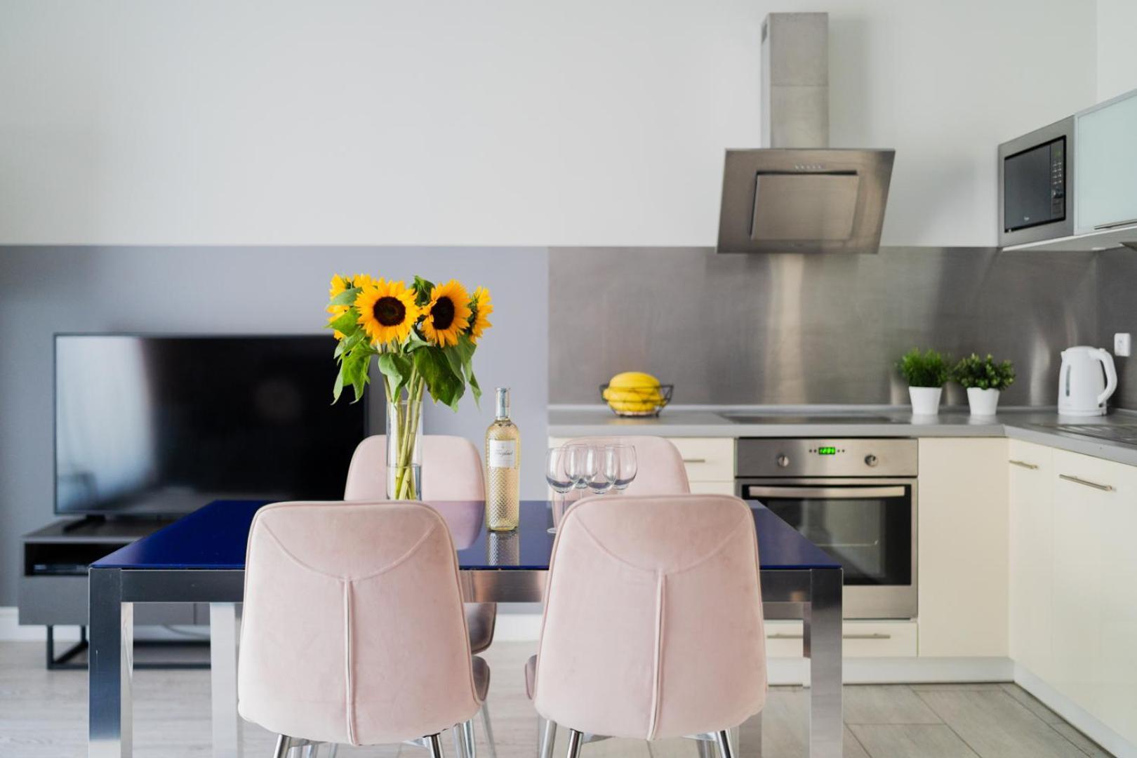 Apartamento Nice Apart-City Center Krawiecka Breslavia Exterior foto